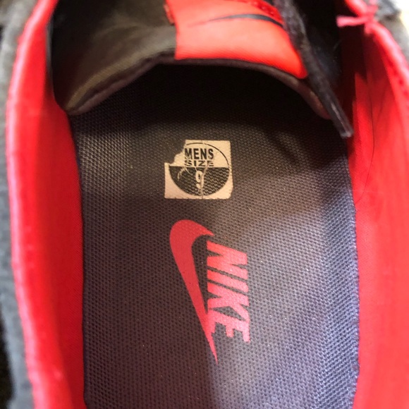 Nike’s - Picture 5 of 6